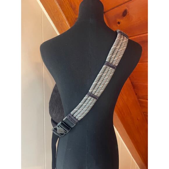 Kavu Rope Sling Bag in Black Topo - Picture 5 of 7